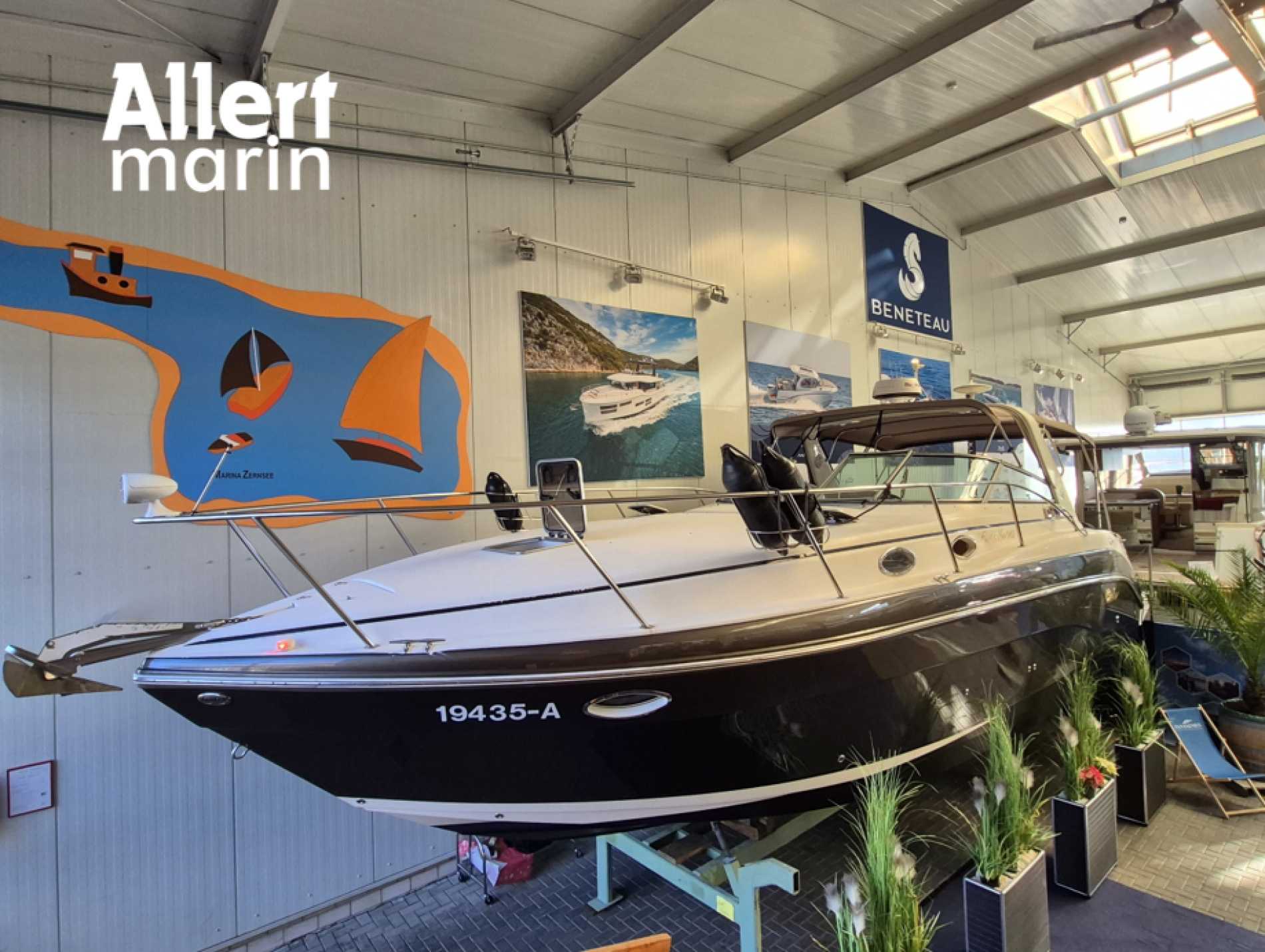 Rinker 342 Fiesta Vee
