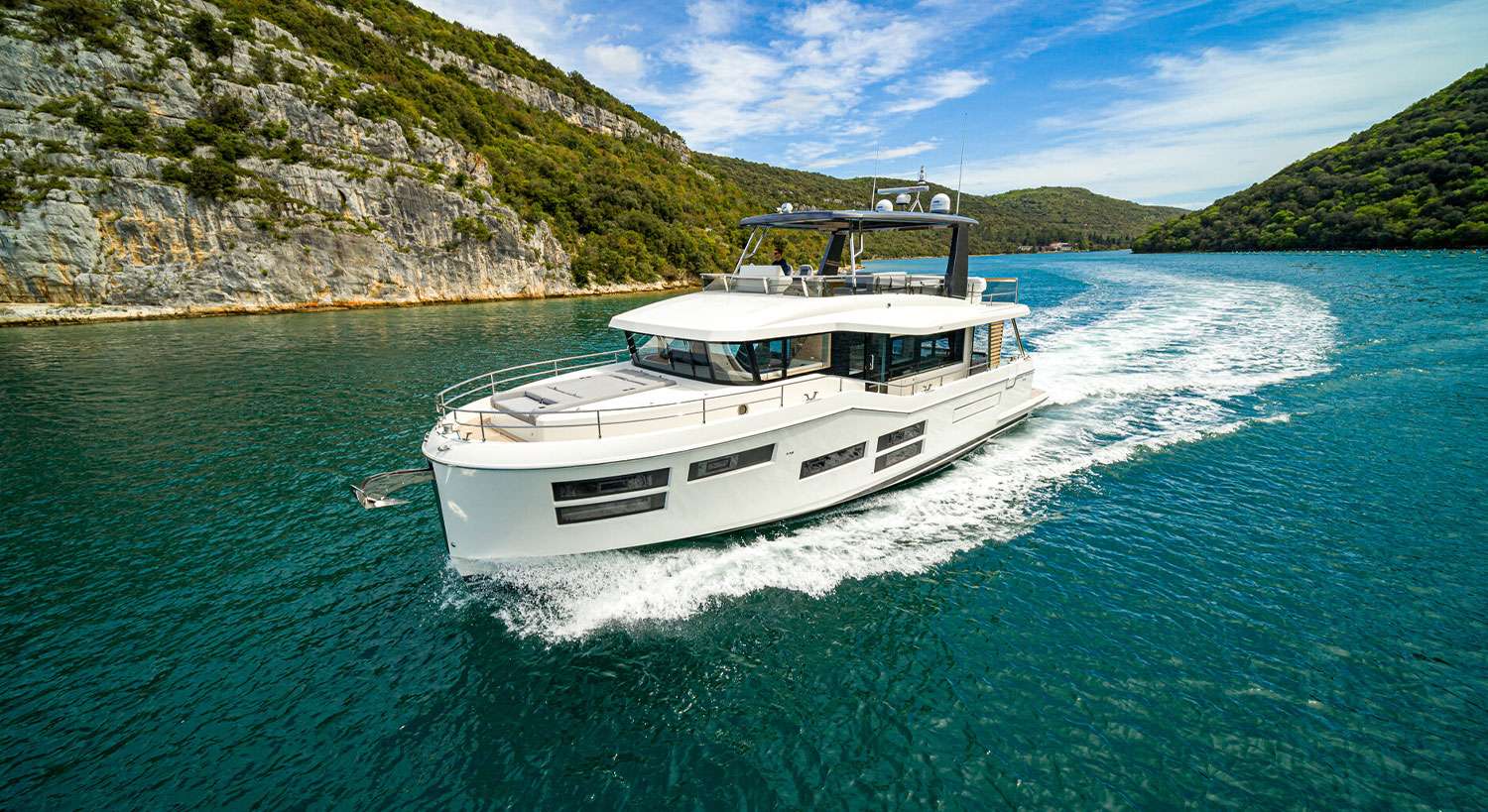 Motorboot Beneteau Grand Trawler 63