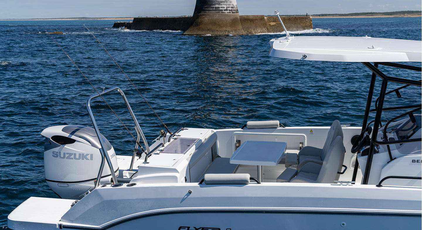 Motorboot Beneteau FLYER 8 SPACEDECK