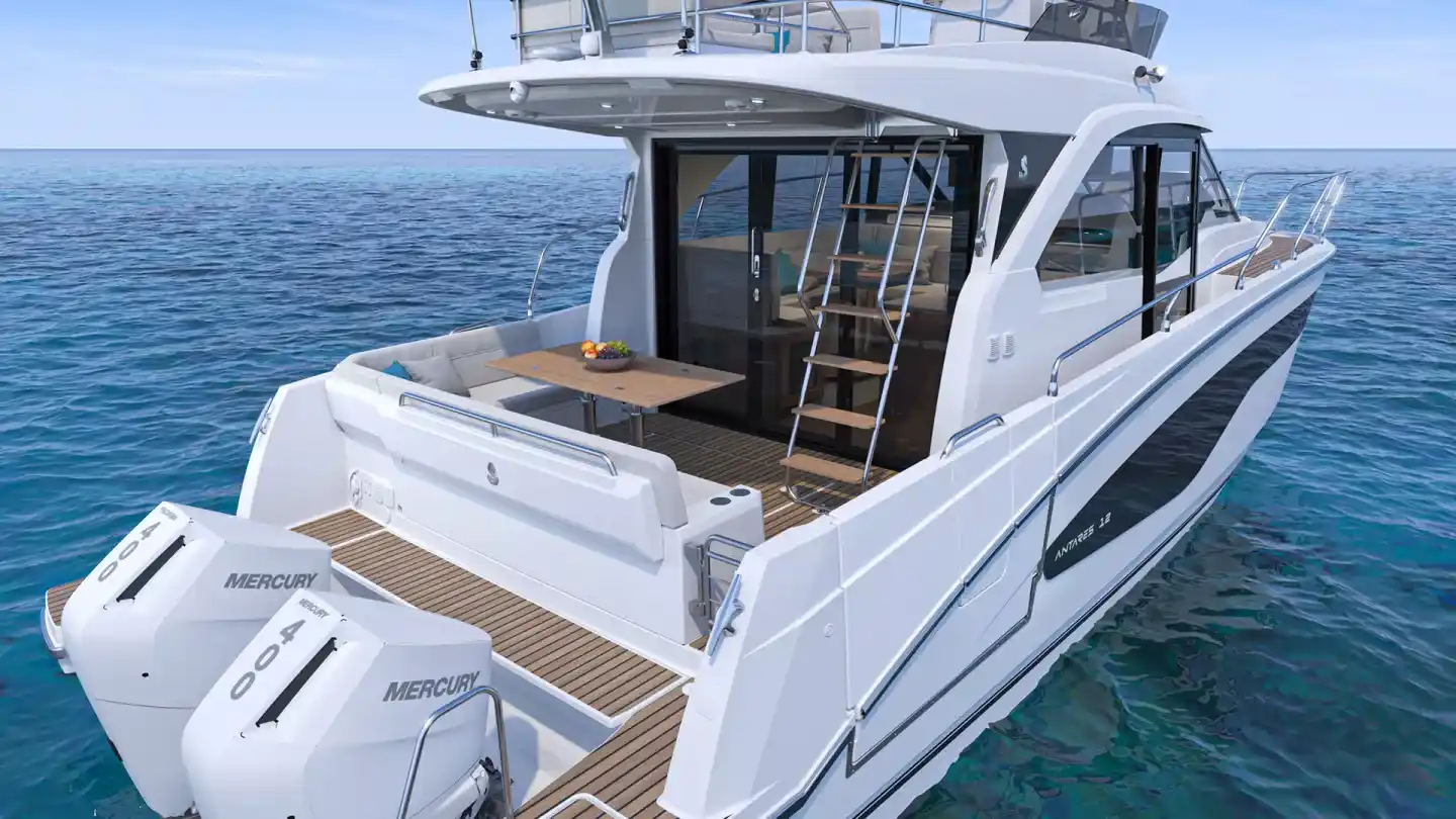 Motorboot Beneteau ANTALES 12 Fly