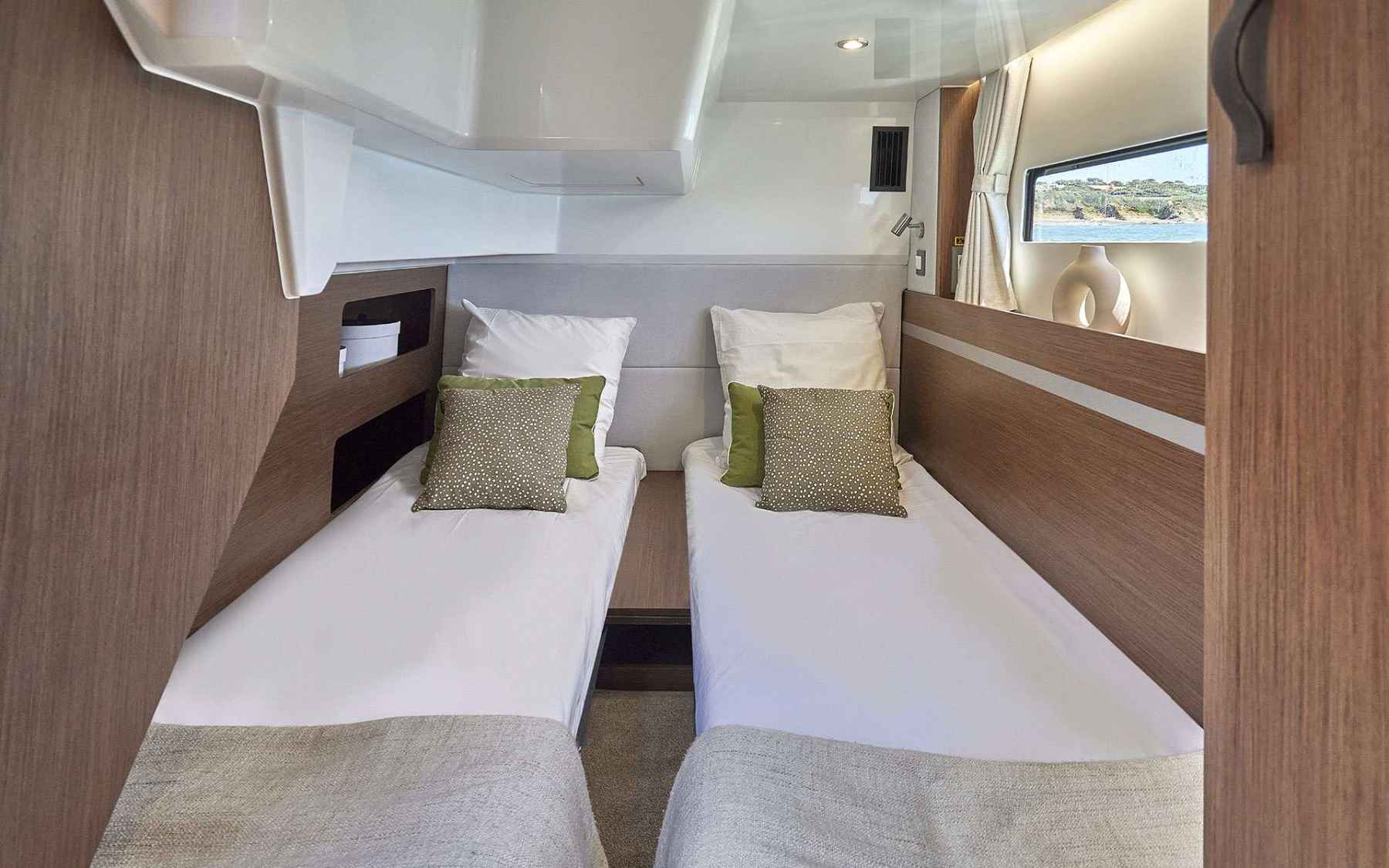 Motorboot Beneteau ANTALES 12 Fly