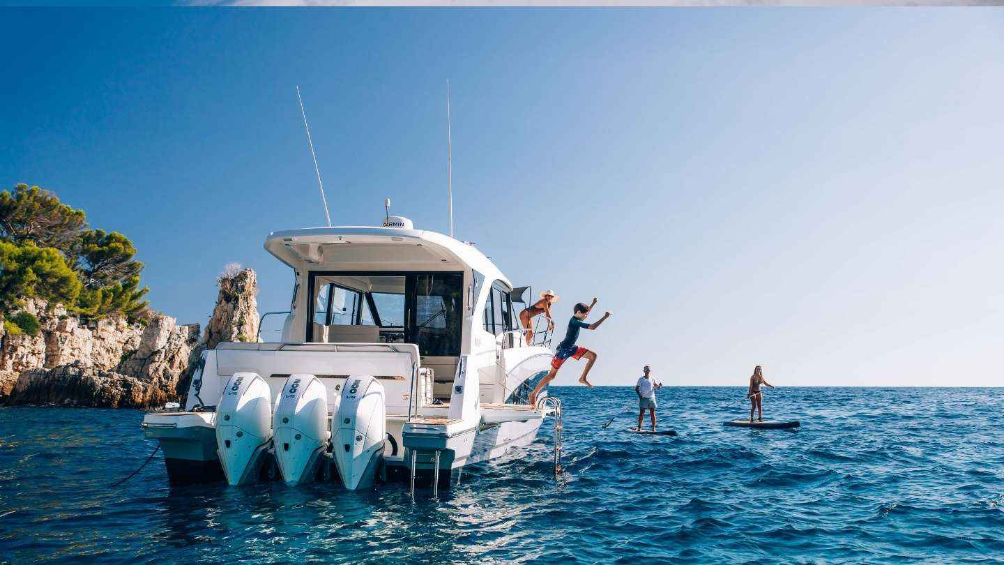 Motorboot Beneteau ANTARES 12 Coupe