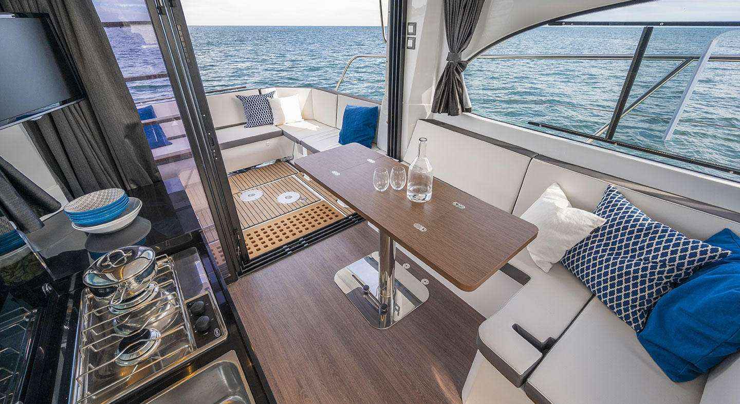 Motorboot Beneteau ANTARES 11
