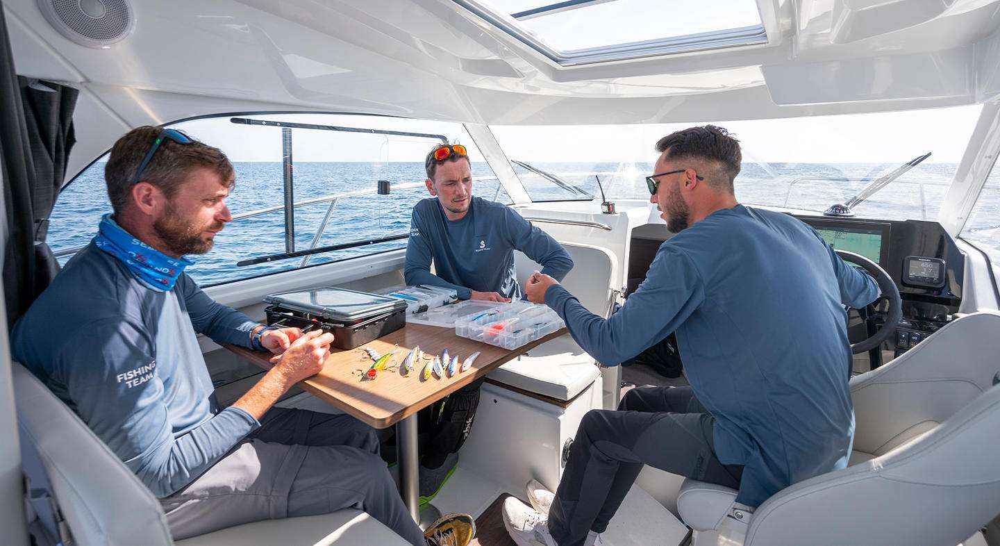 Motorboot Beneteau ANTARES 8 FISHING