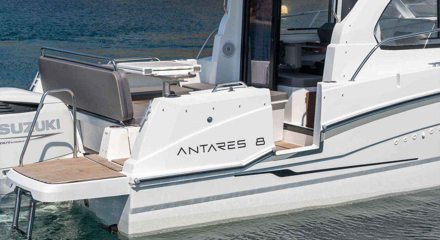 Motorboot Beneteau ANTARES 8