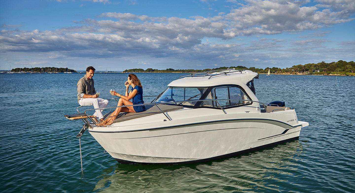 Motorboot Beneteau ANTARES 7