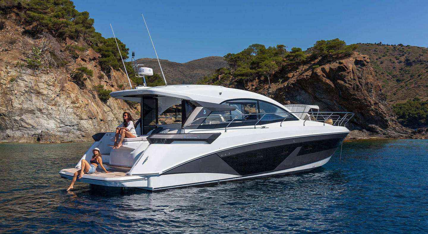 Motorboot Beneteau Gran Turismo 45