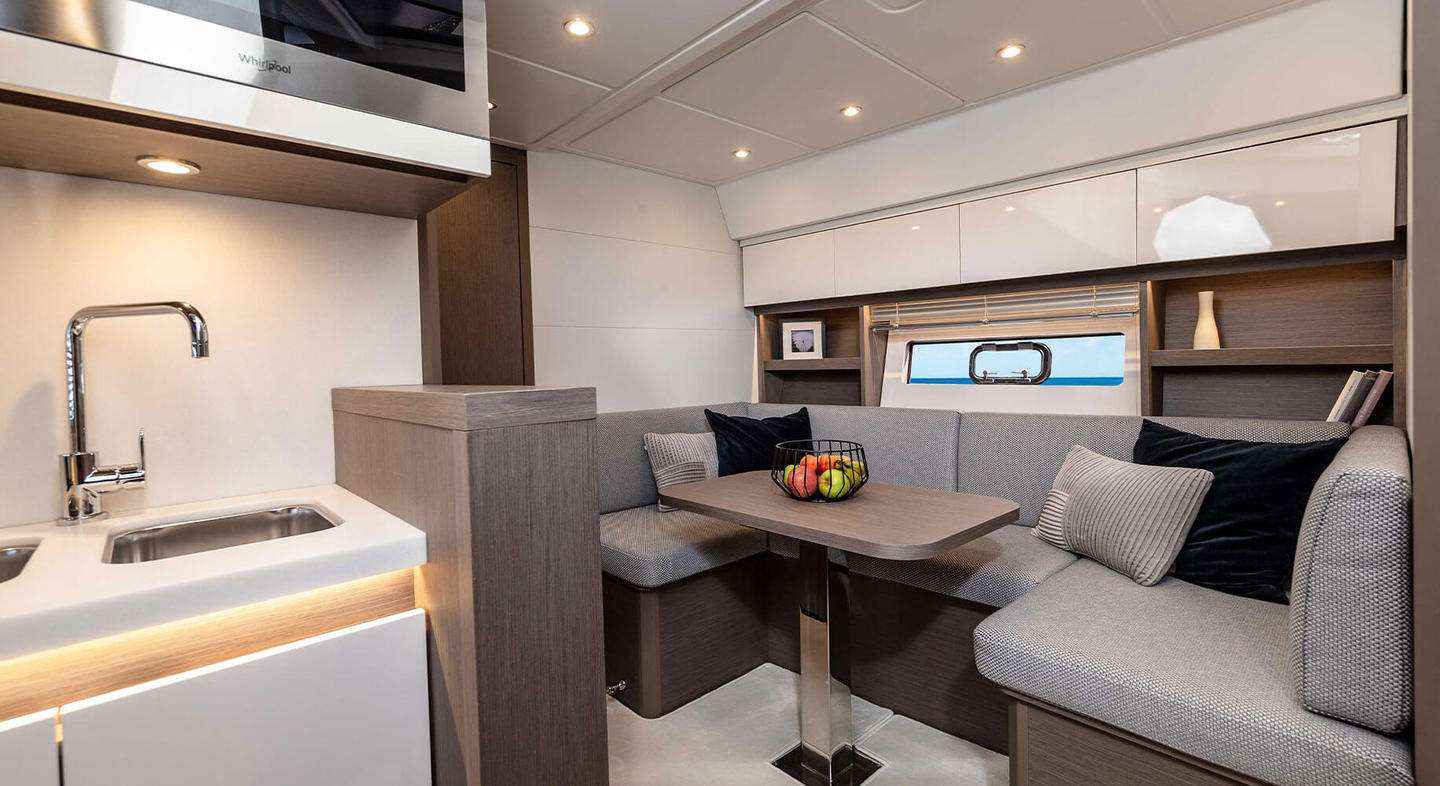Motorboot Beneteau Gran Turismo 45