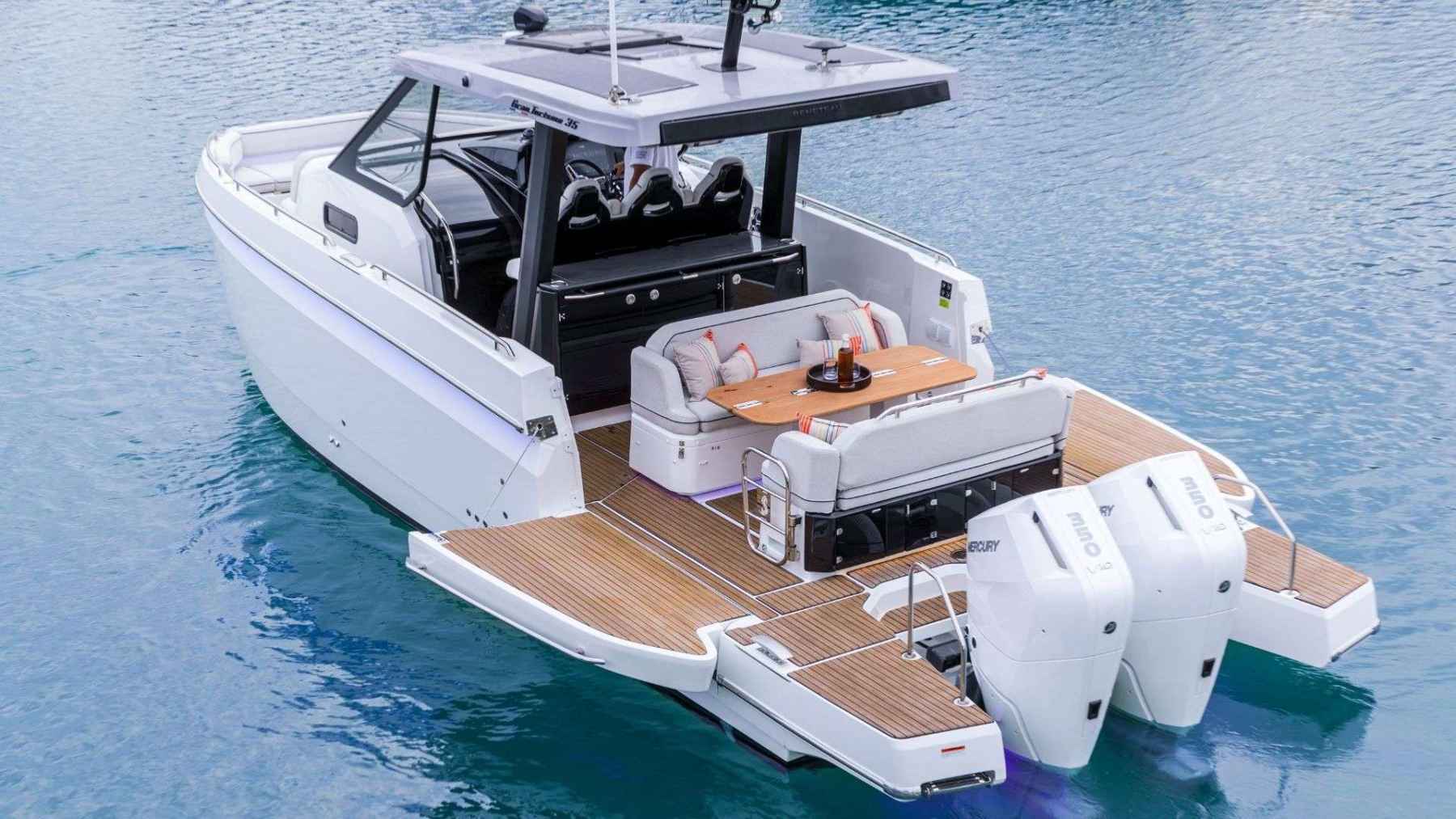 Motorboot Beneteau Gran Turismo 35