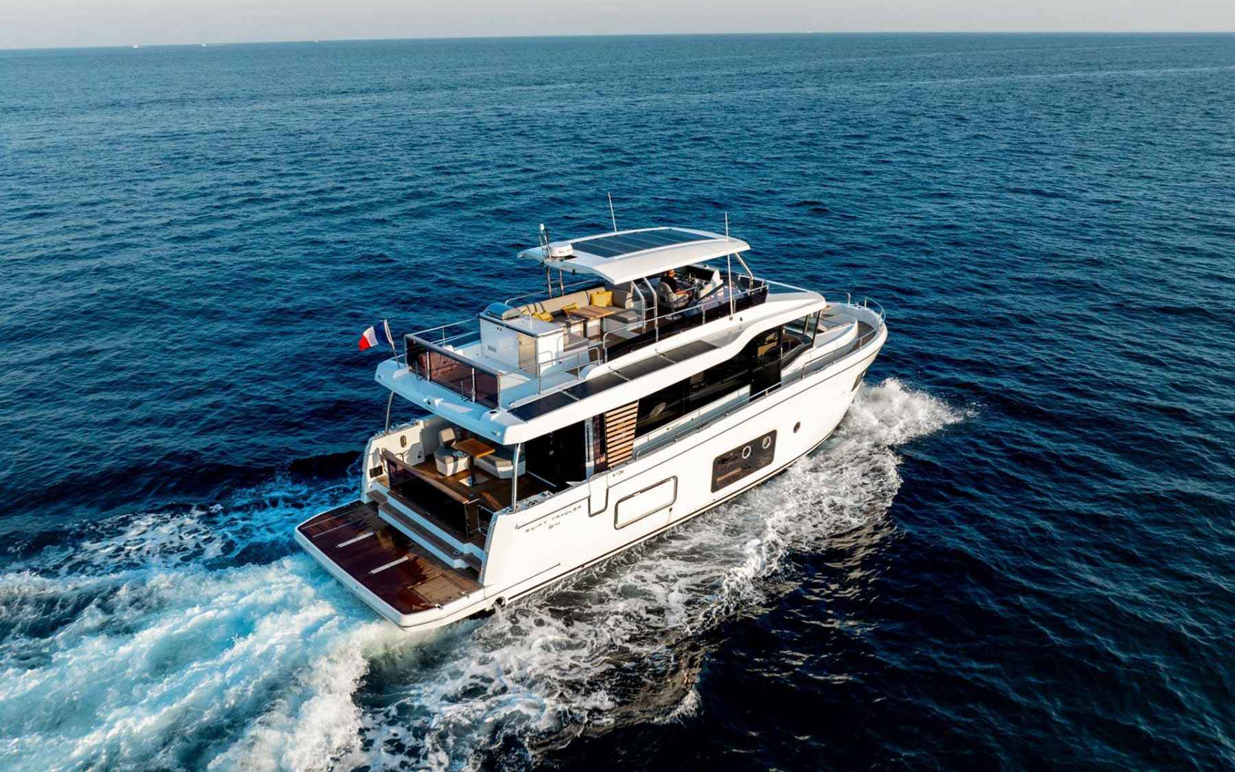 Motorboot Beneteau SWIFT TRAWLER 54