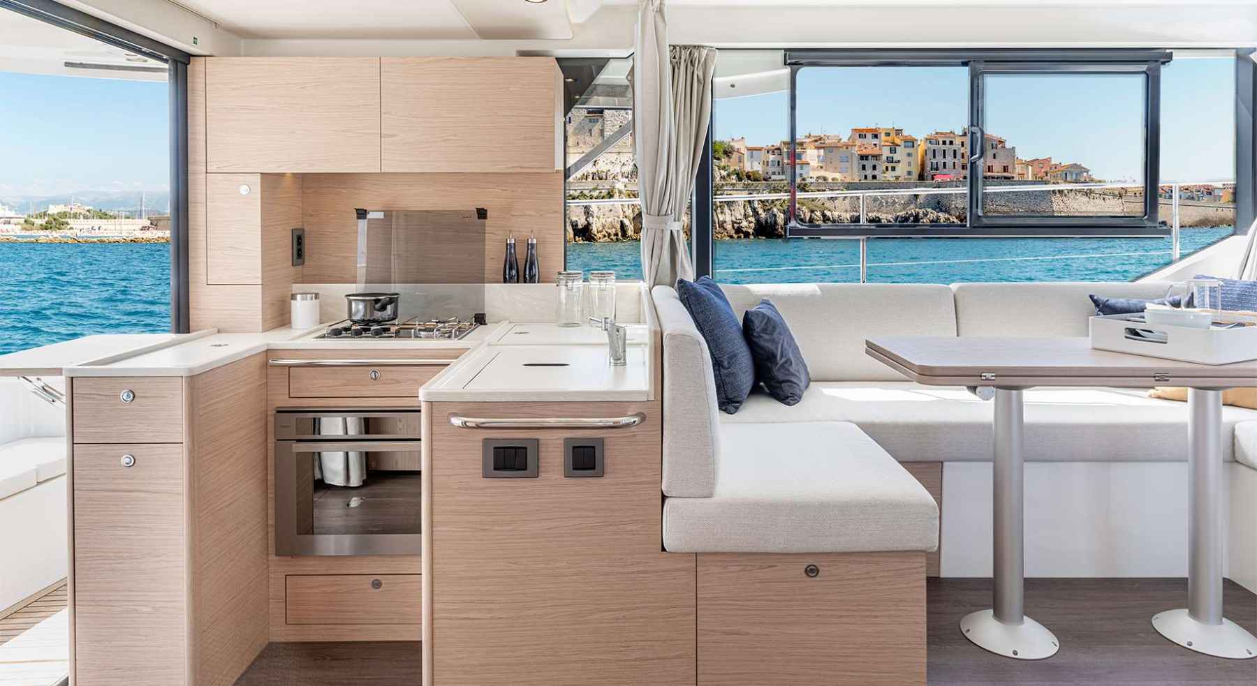 Motorboot Beneteau SWIFT TRAWLER 41 FLY