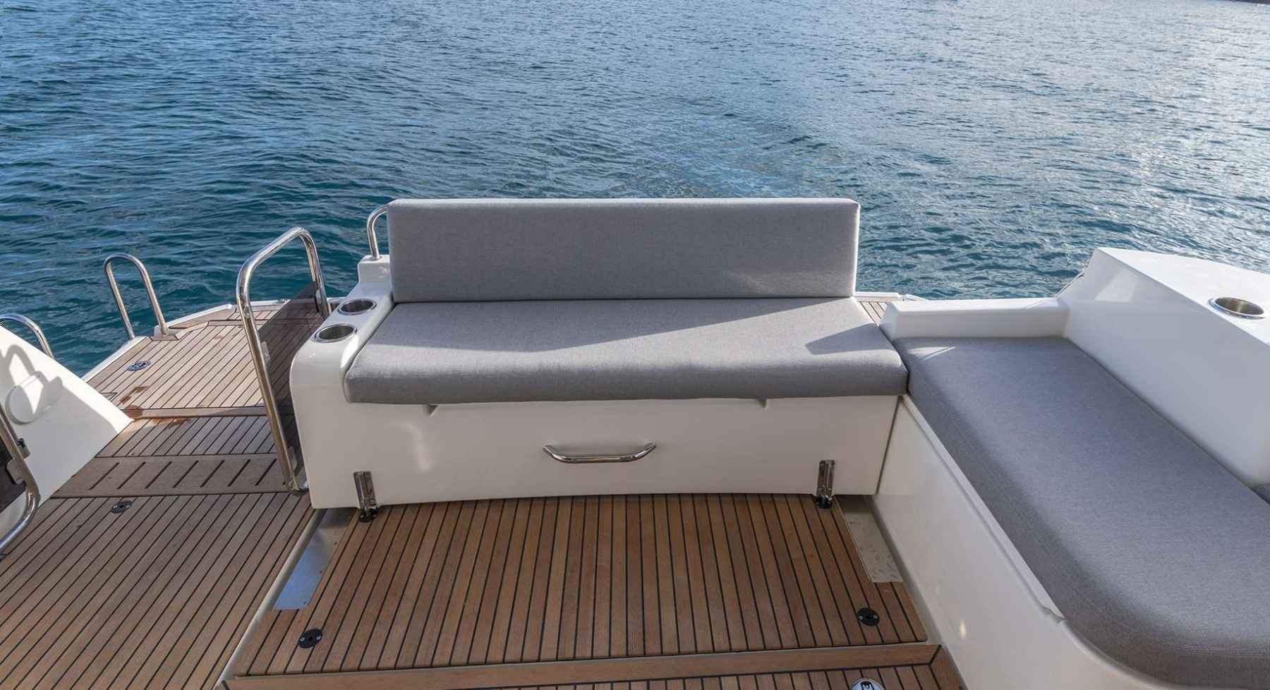 Motorboot Beneteau SWIFT TRAWLER 41 FLY