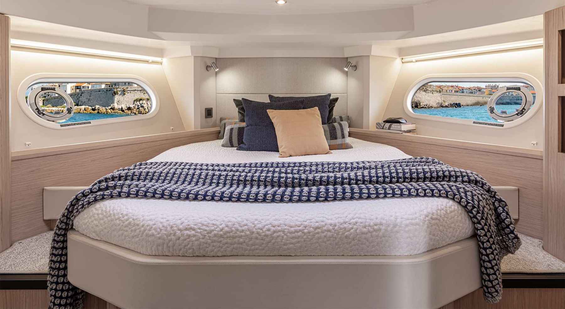 Motorboot Beneteau SWIFT TRAWLER 41 FLY