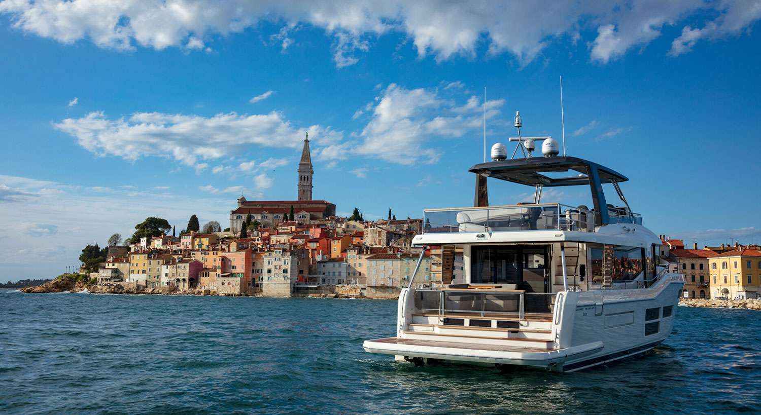 Motorboot Beneteau Grand Trawler 63