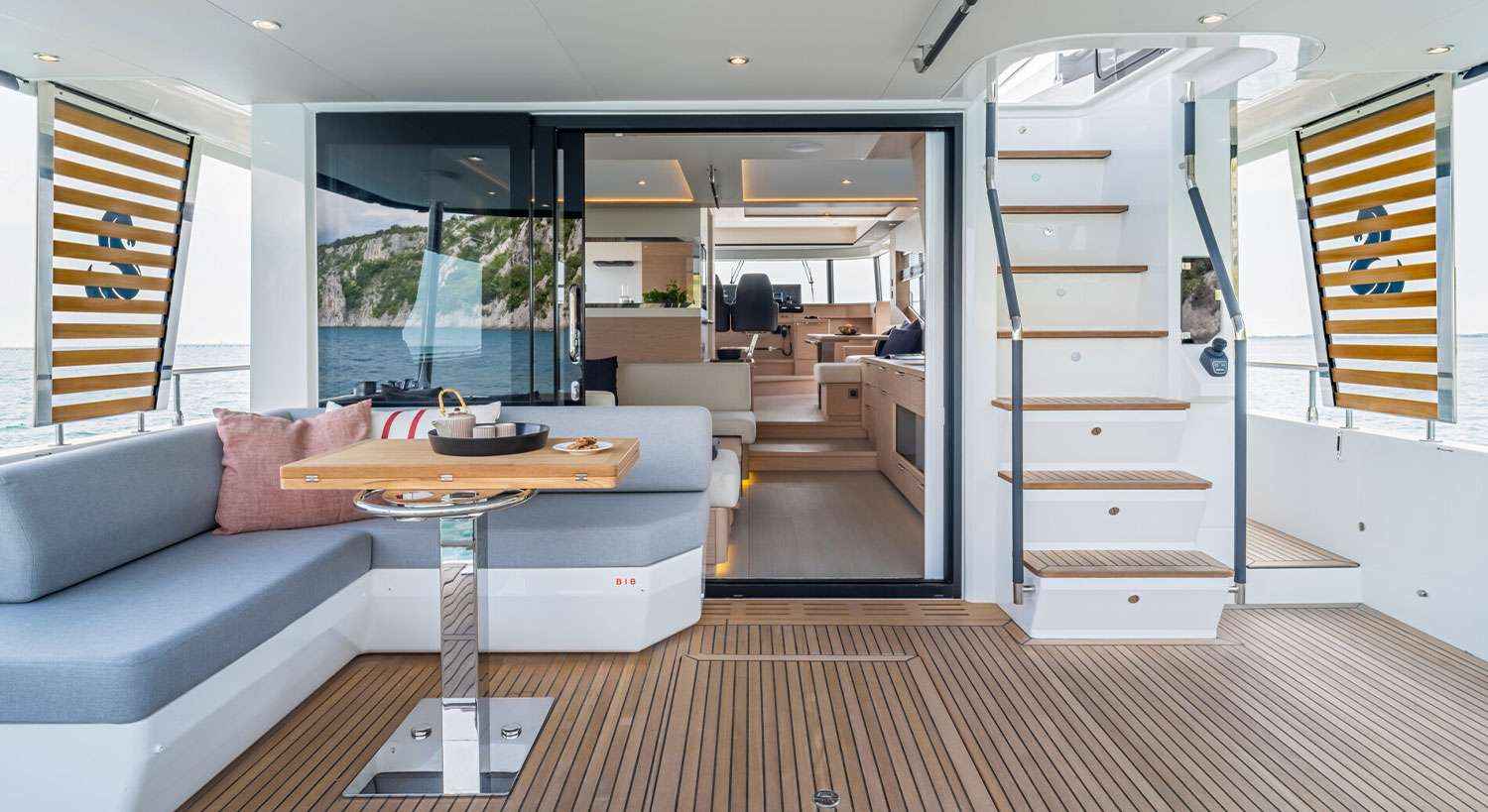 Motorboot Beneteau Grand Trawler 63