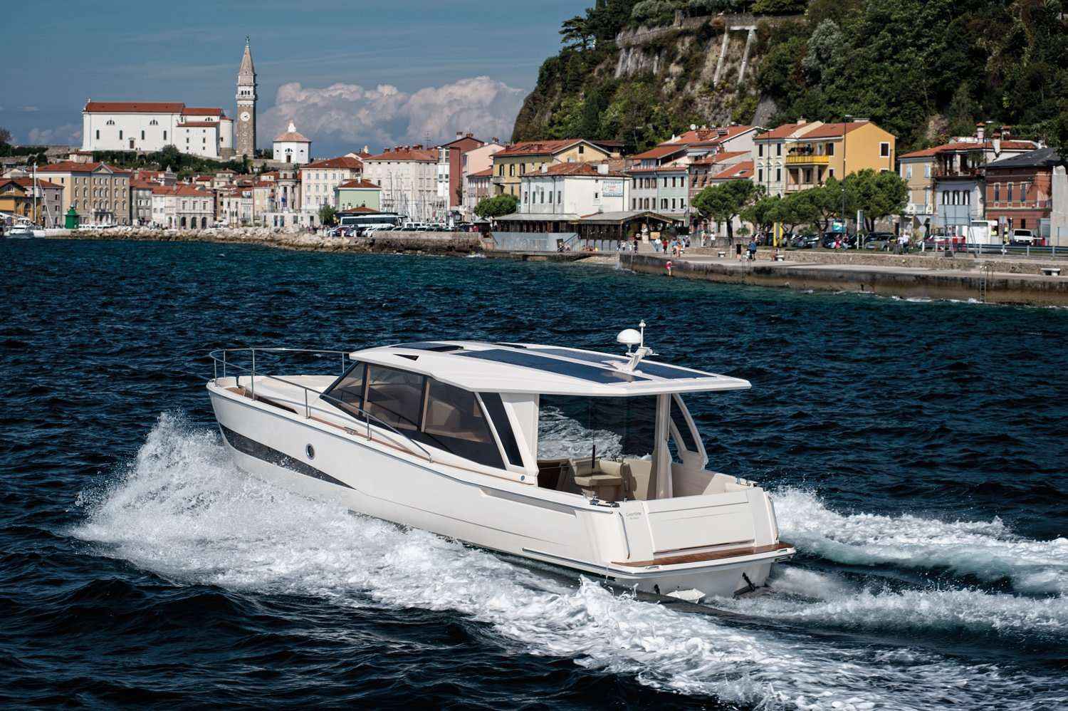 Motorboot Greenline 39
