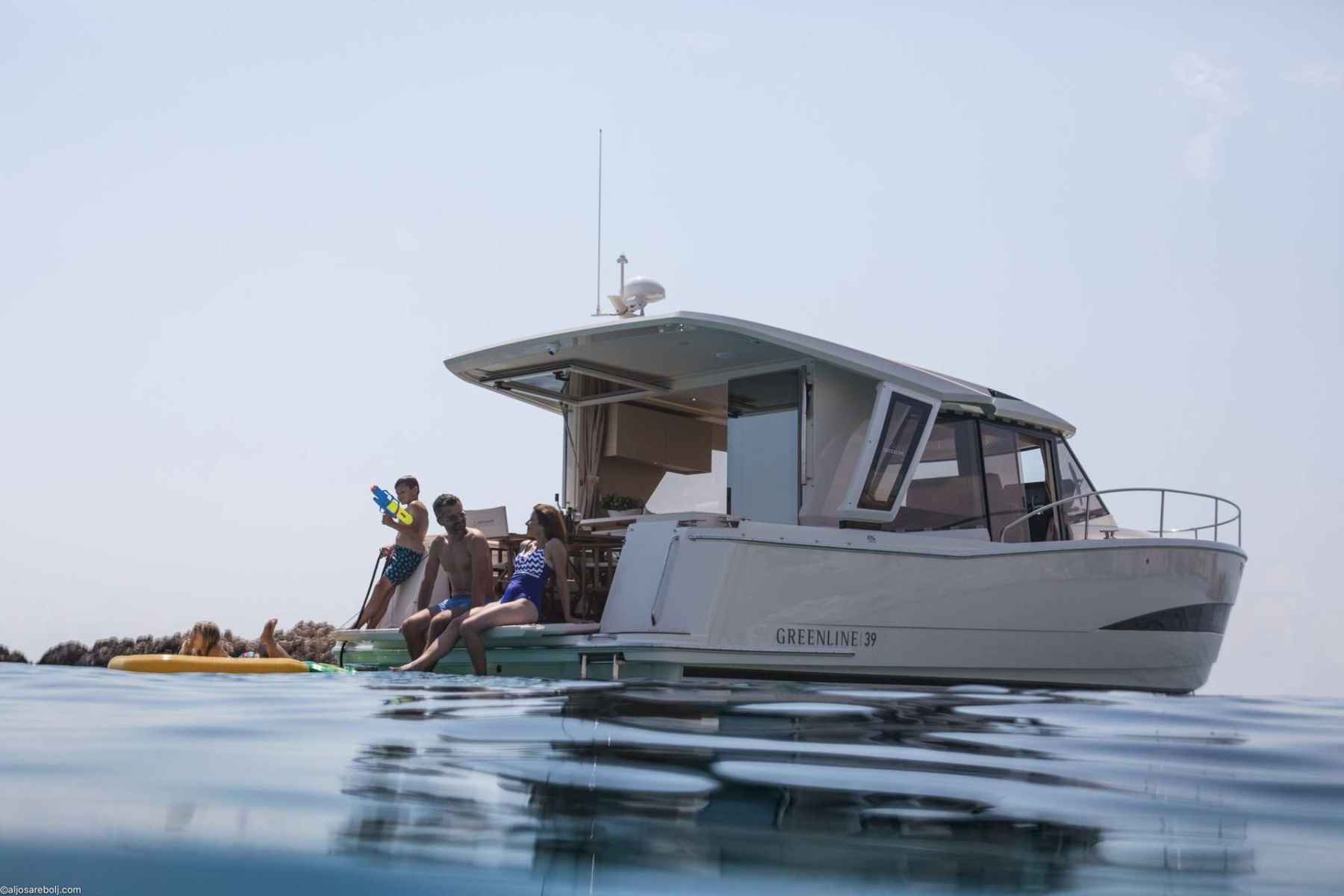 Motorboot Greenline 39