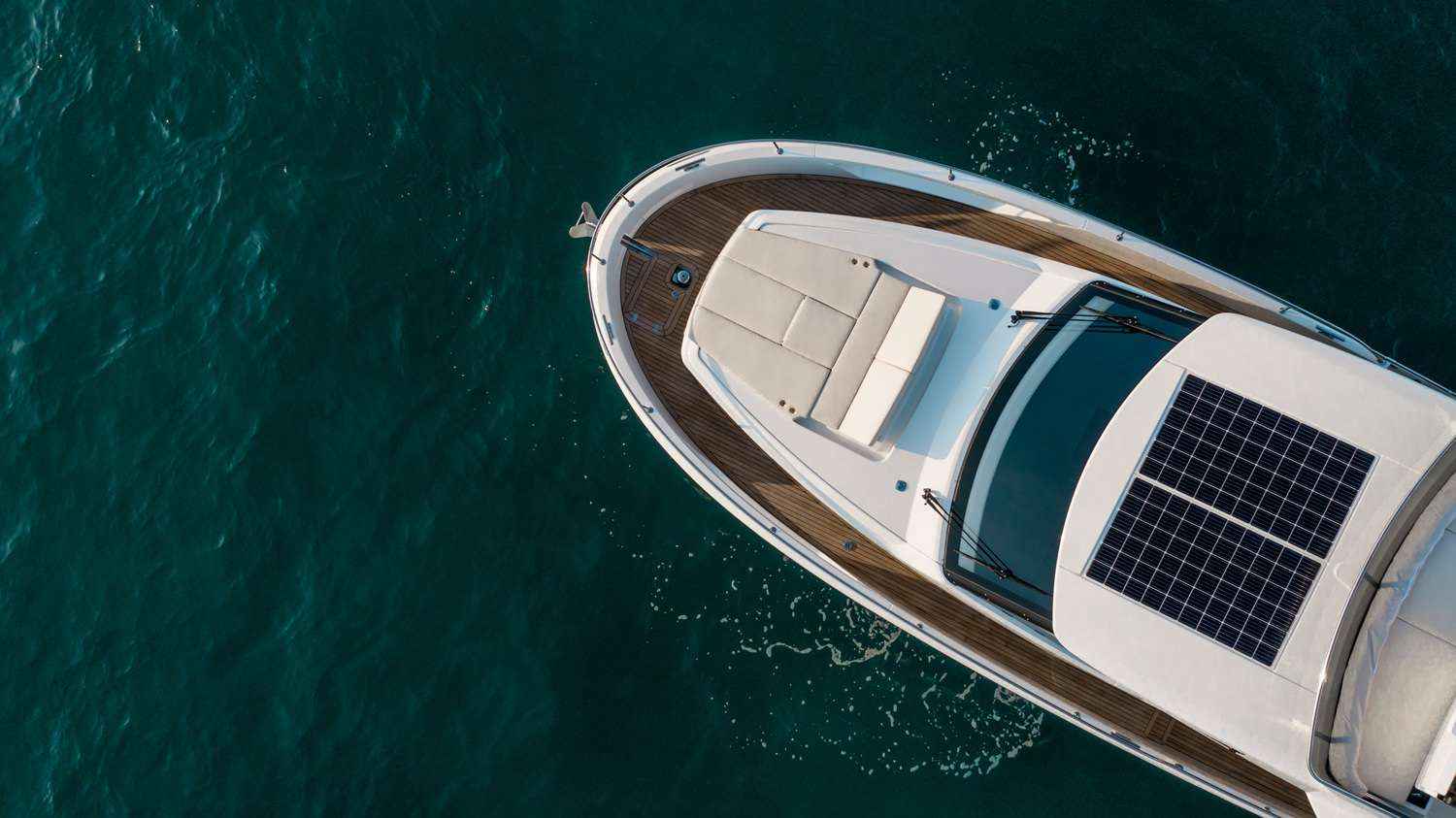 Motorboot Greenline 45 COUPE