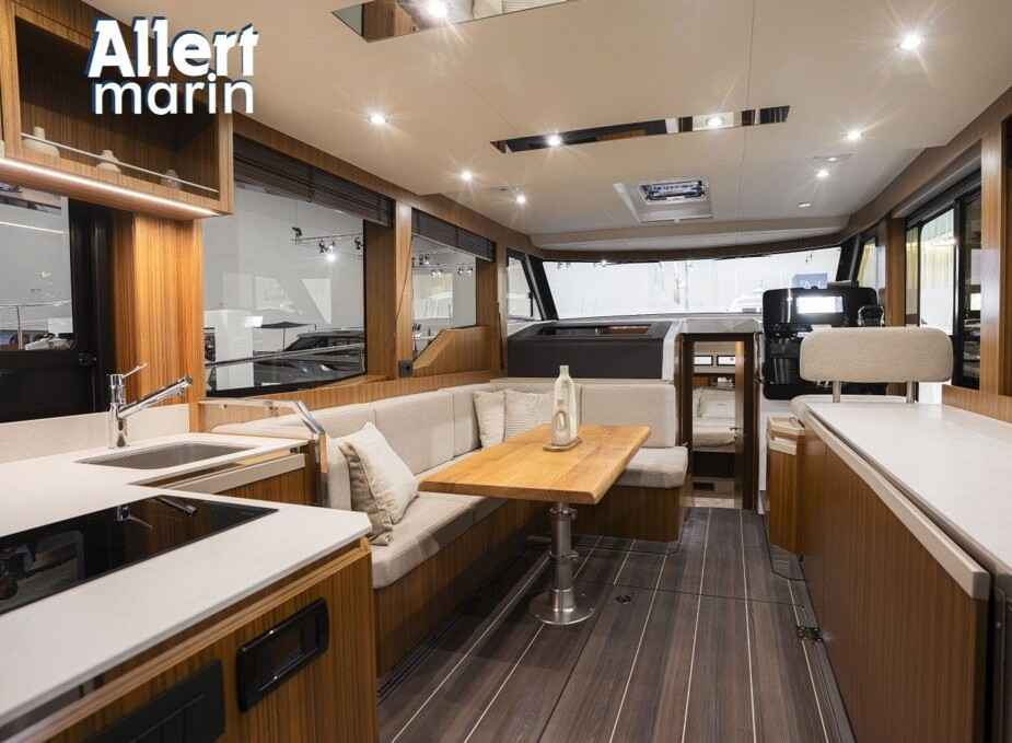Motorboot Greenline 42