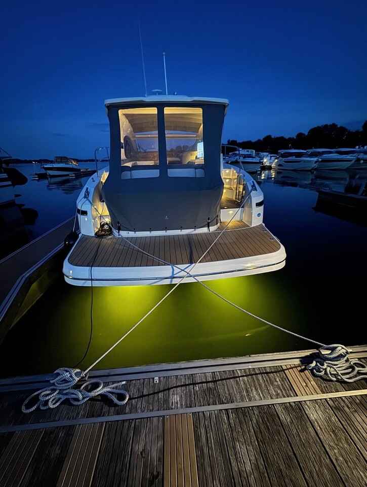 Motorboot Bavaria SR41 HT