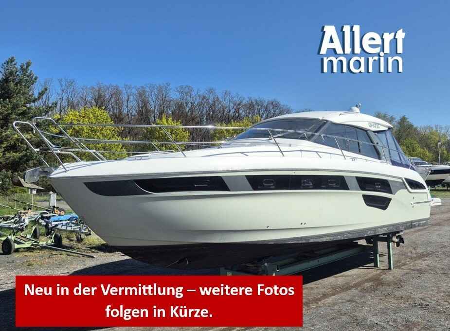 Motorboot Bavaria S45 HT