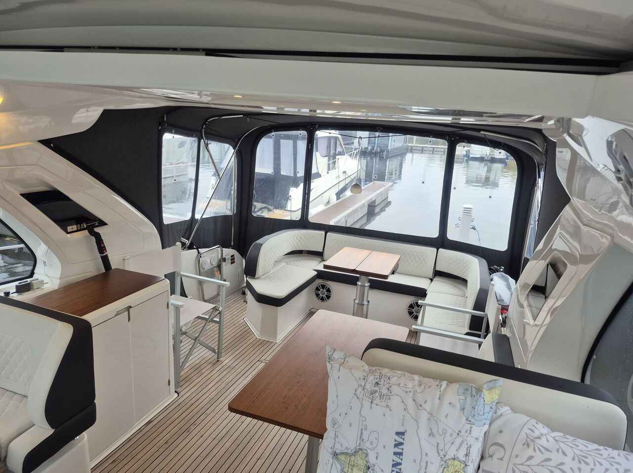 Motorboot Bavaria S40 HT