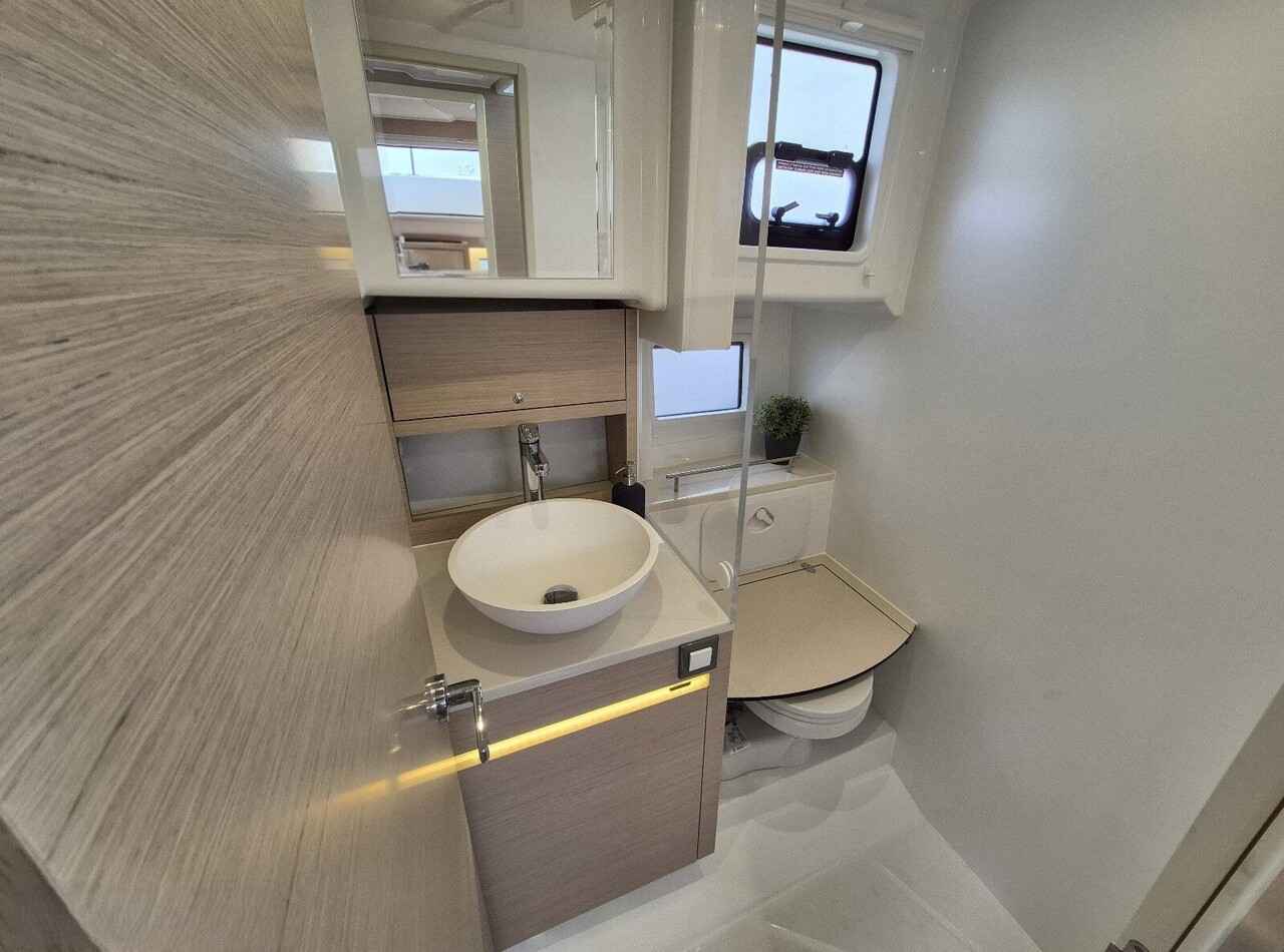 Motorboot Delphia Yachts Delphia 11 Flylounge