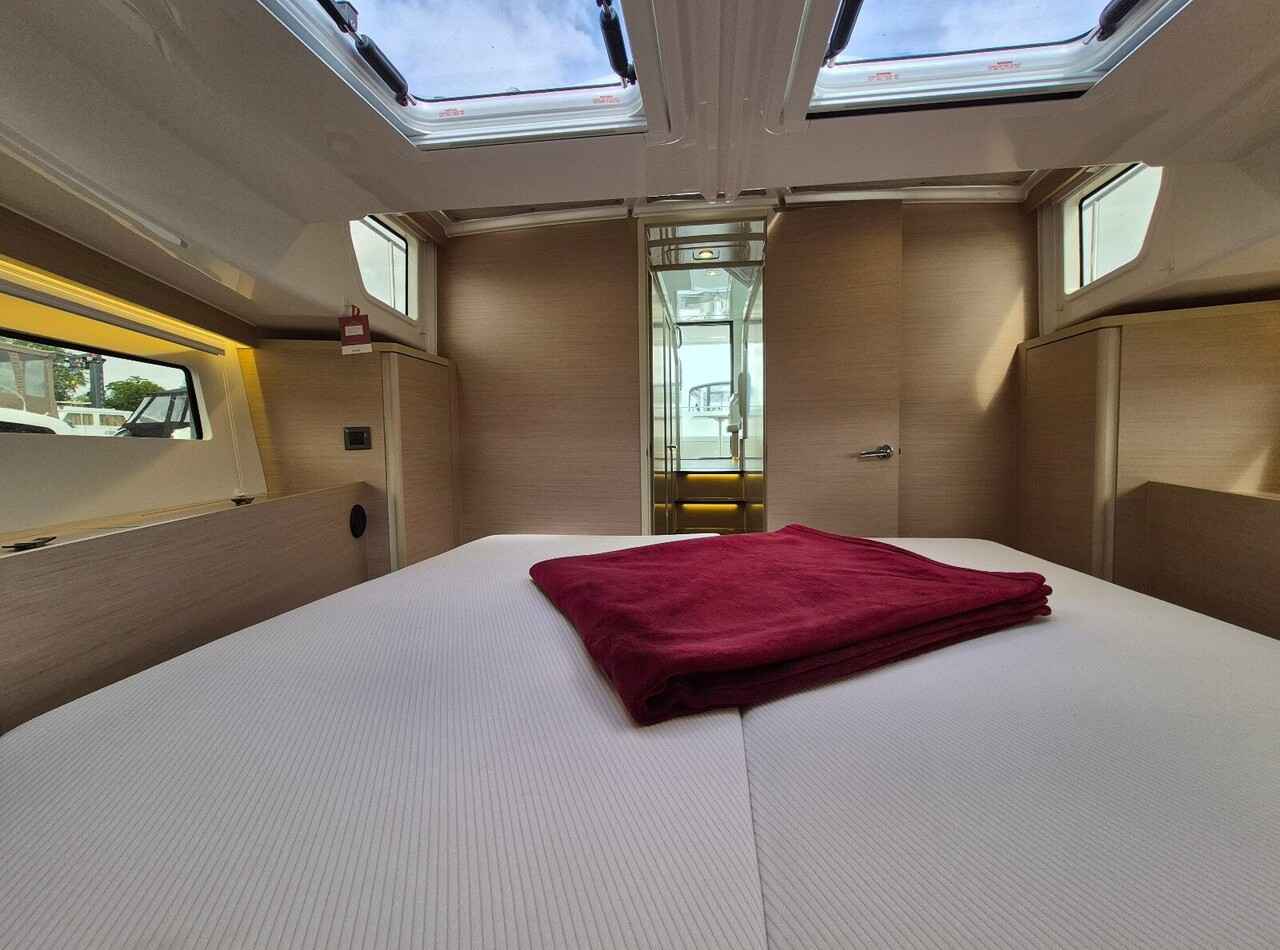 Motorboot Delphia Yachts Delphia 11 Flylounge