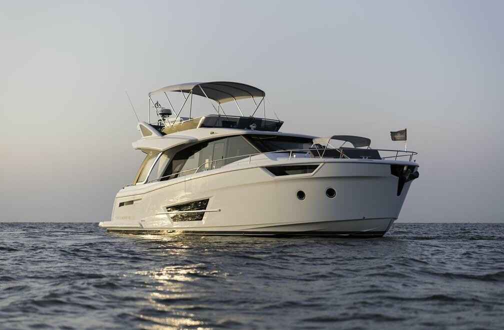 Motorboot Greenline 45 Fly