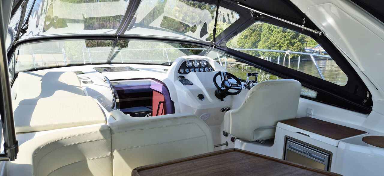 Motorboot Bavaria Sport 35