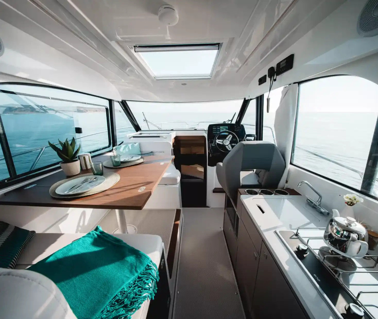 Motorboot Beneteau ANTARES 9
