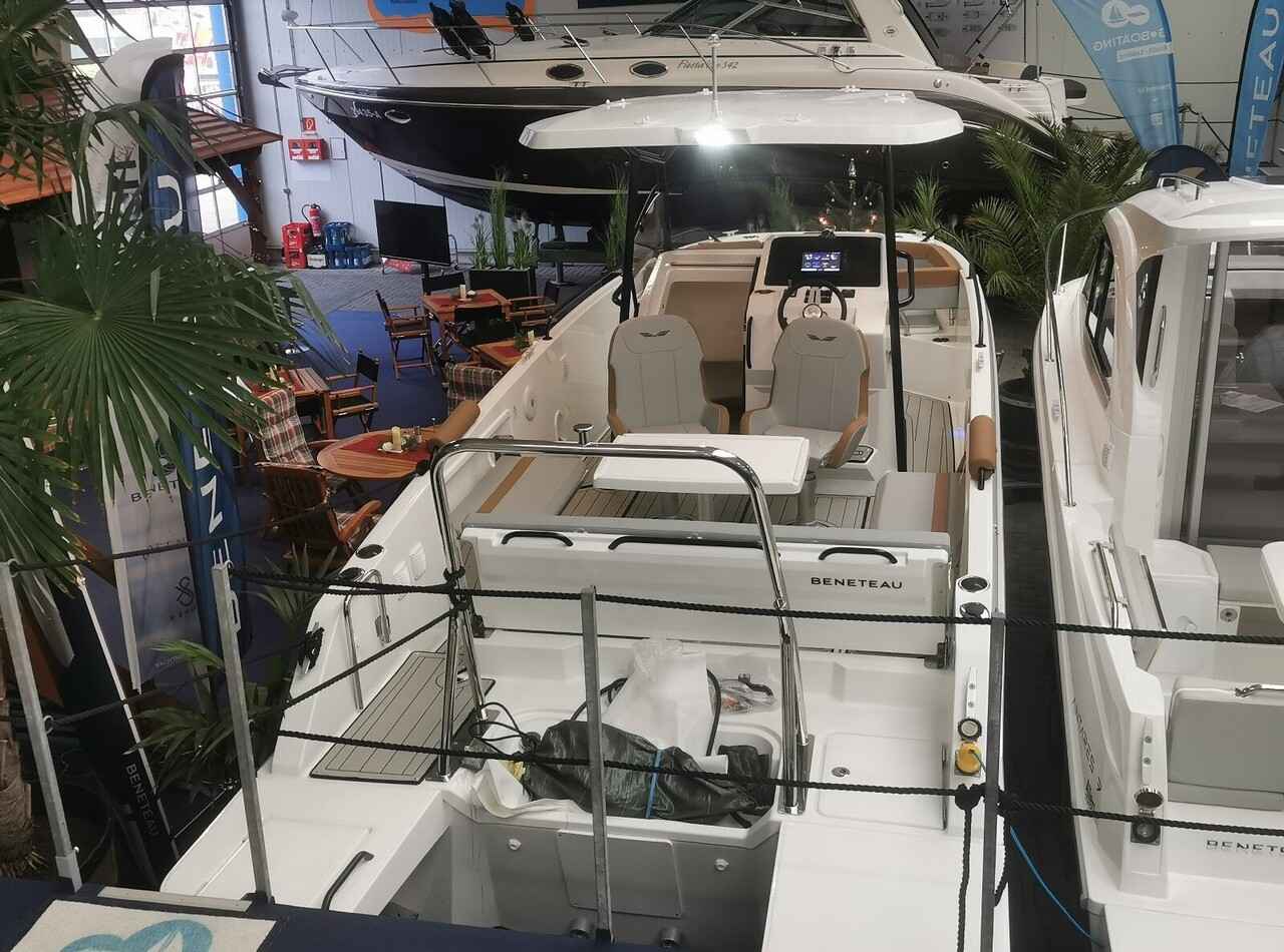 Motorboot Bénéteau Flyer 8 Spacedeck V2