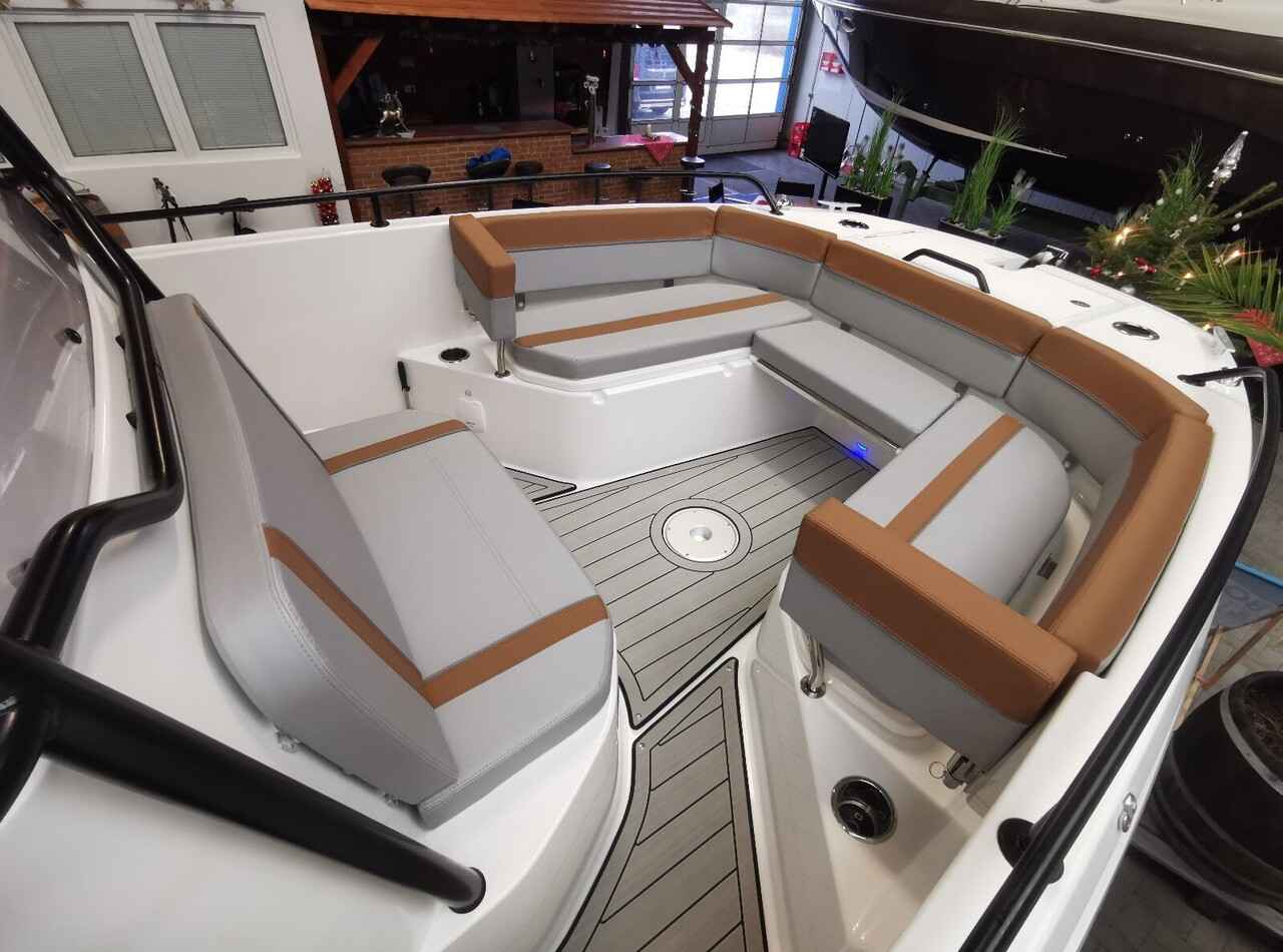 Motorboot Beneteau Flyer 8 Spacedeck V2