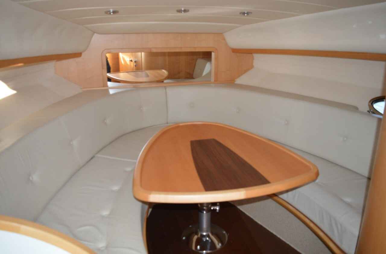 Motorboot Windy 33 Scirocco