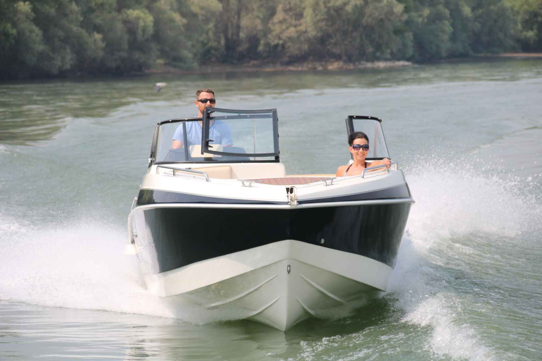 Motorboot Auster 740 BR