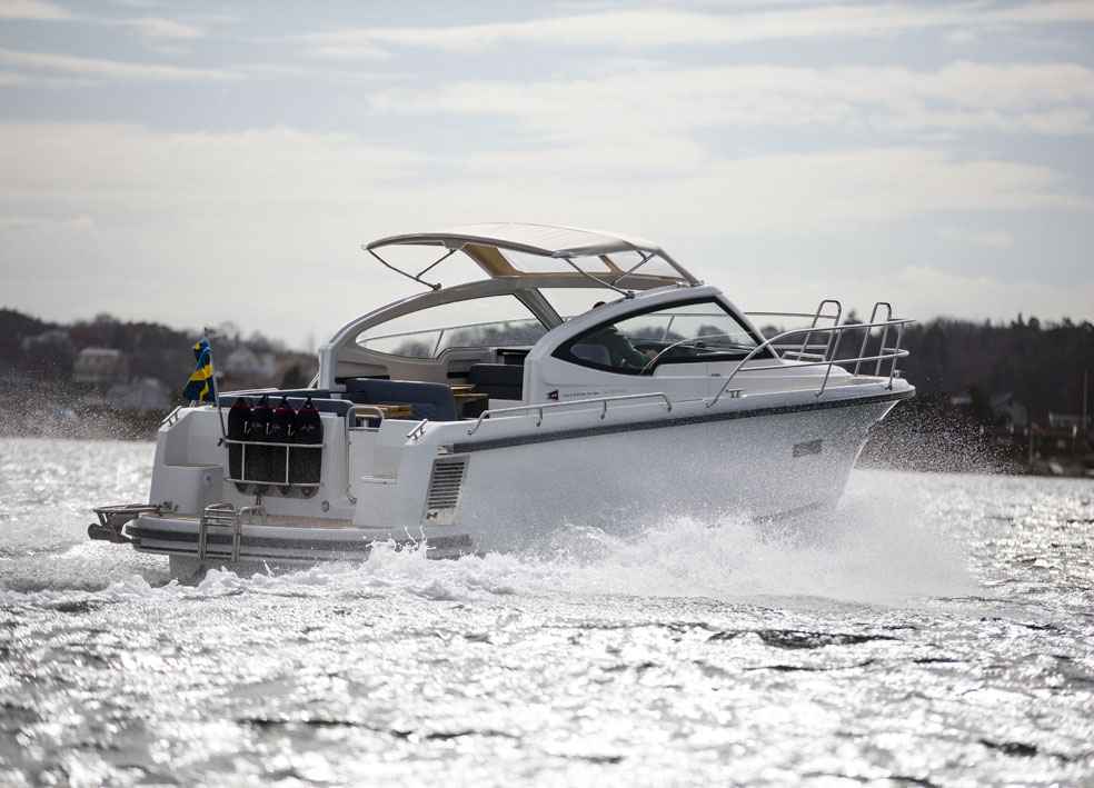 Motorboot Nimbus 305 Drophead