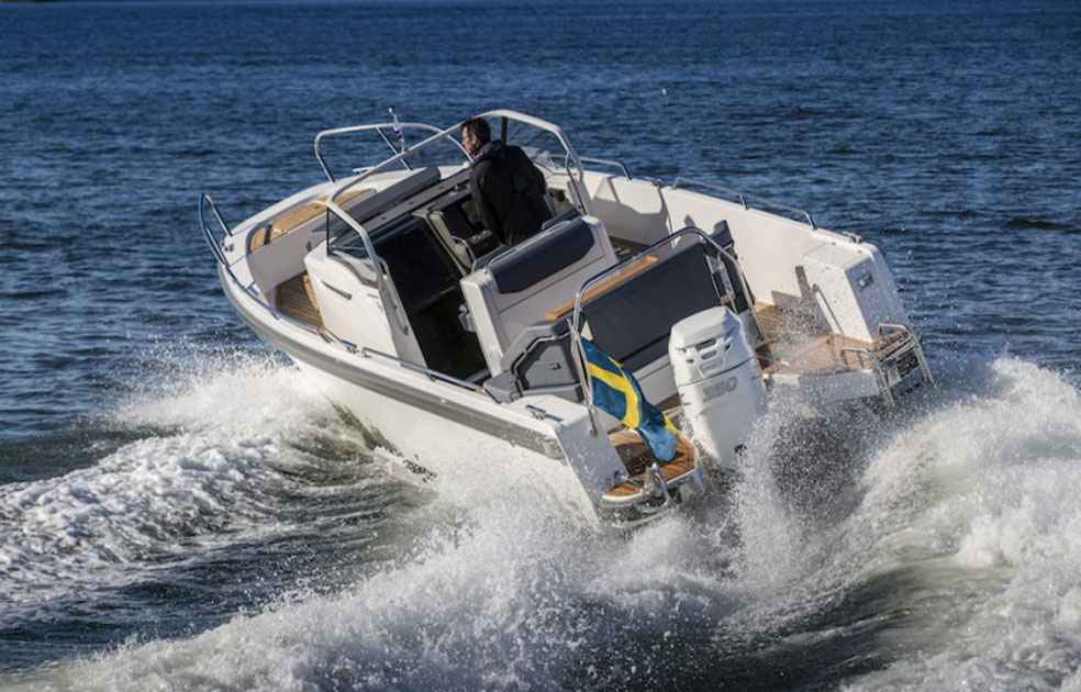 Motorboot Nimbus Tender 9