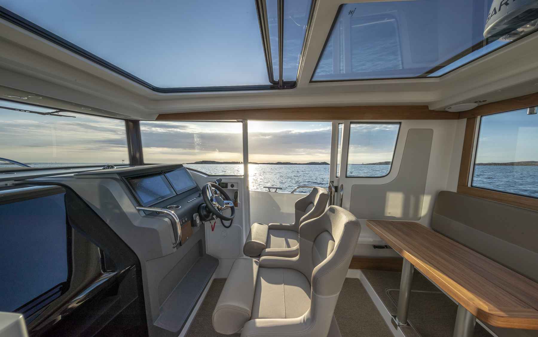 Motorboot Nimbus Commuter 9