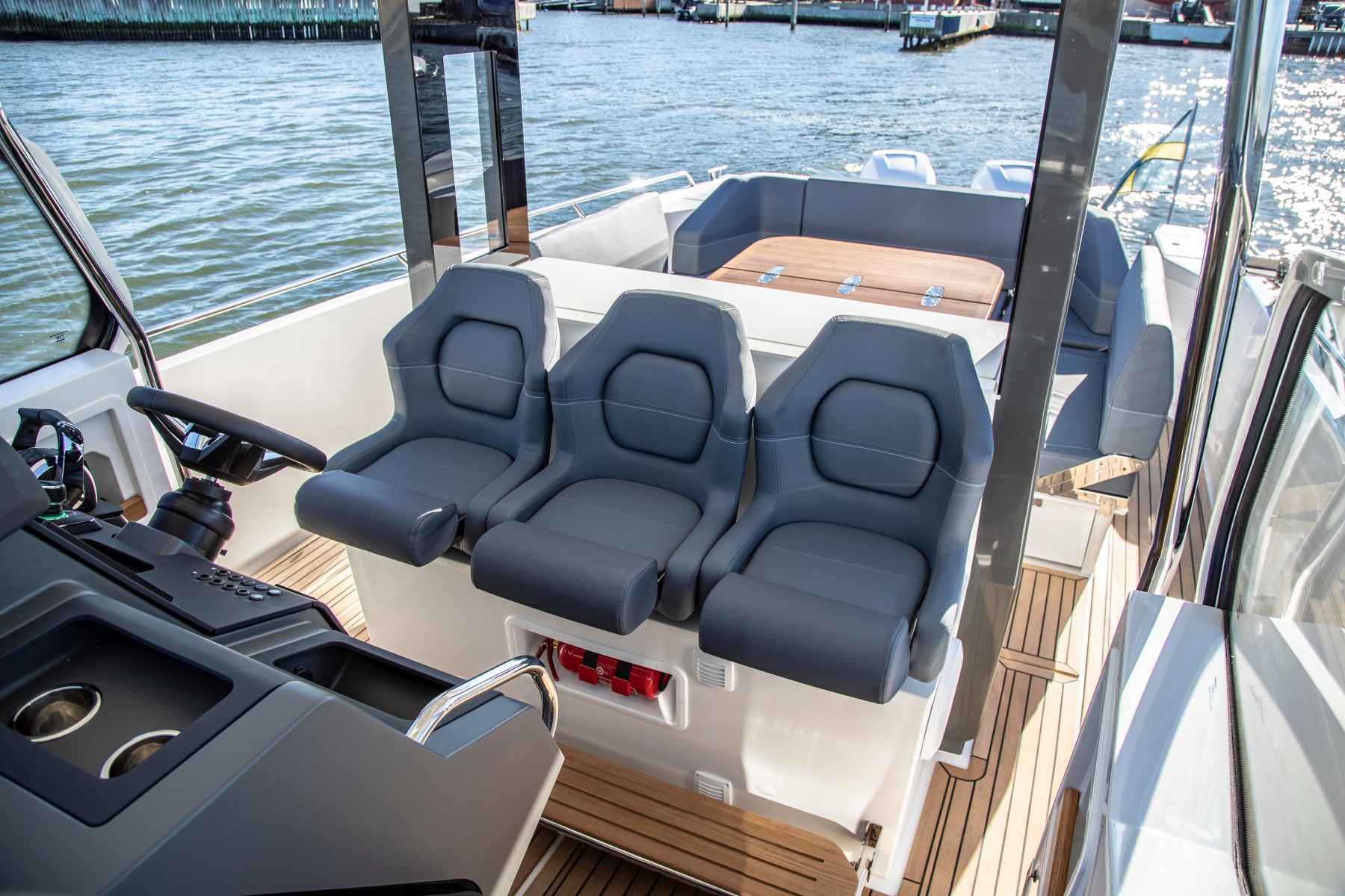 Motorboot Nimbus Tender 11