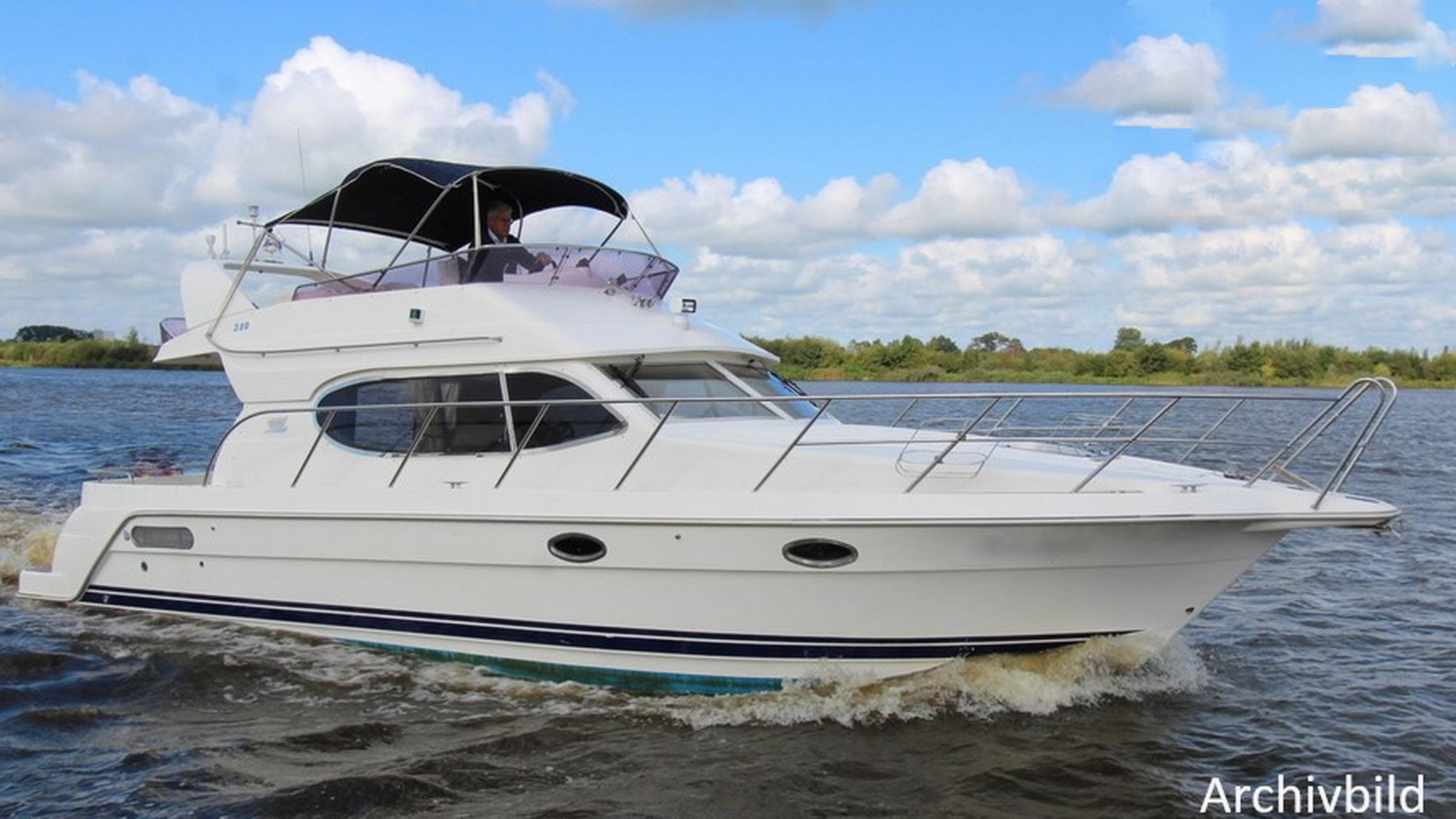 Motorboot Galeon 380 Fly