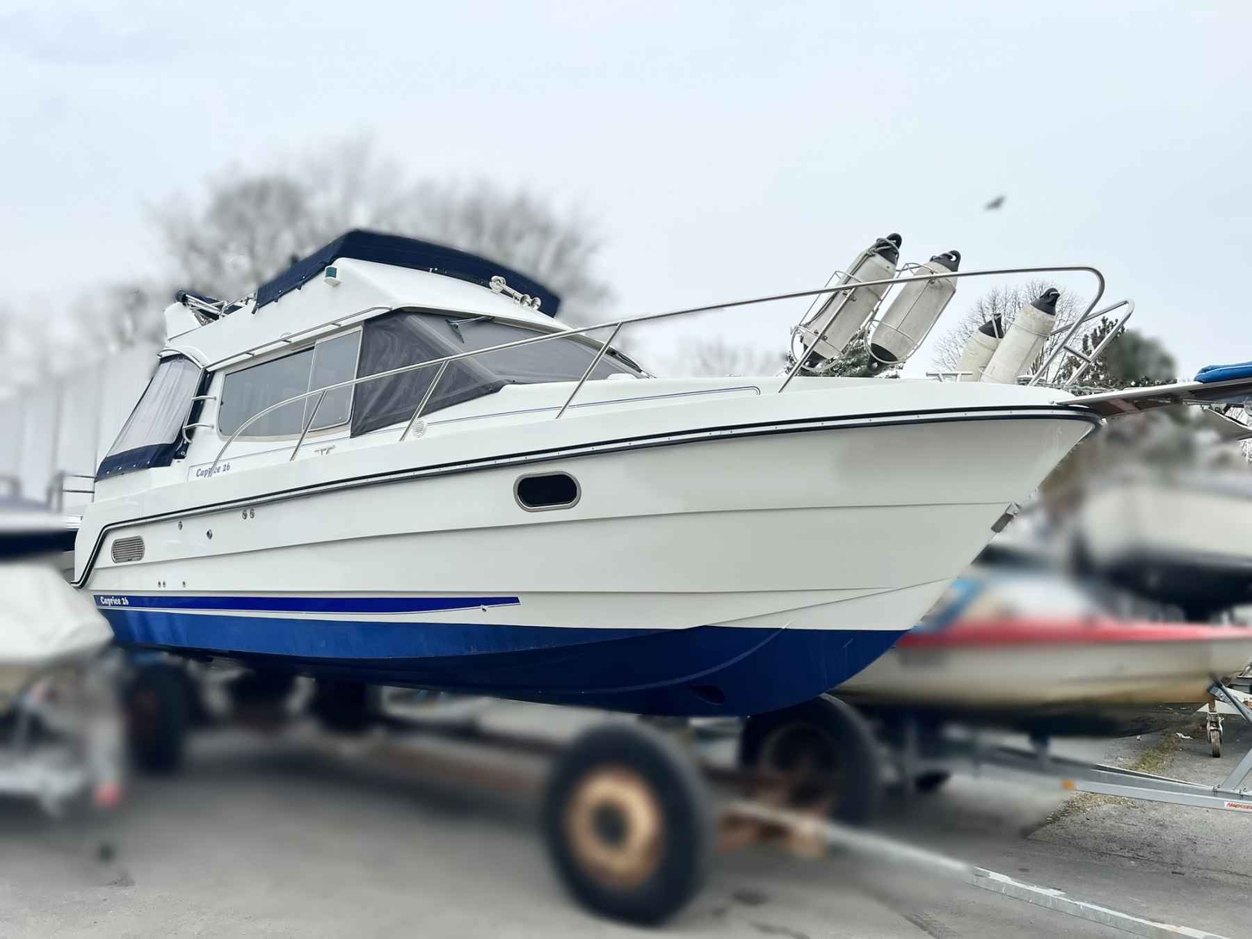 Motorboot Galeon Caprice 26 Fly