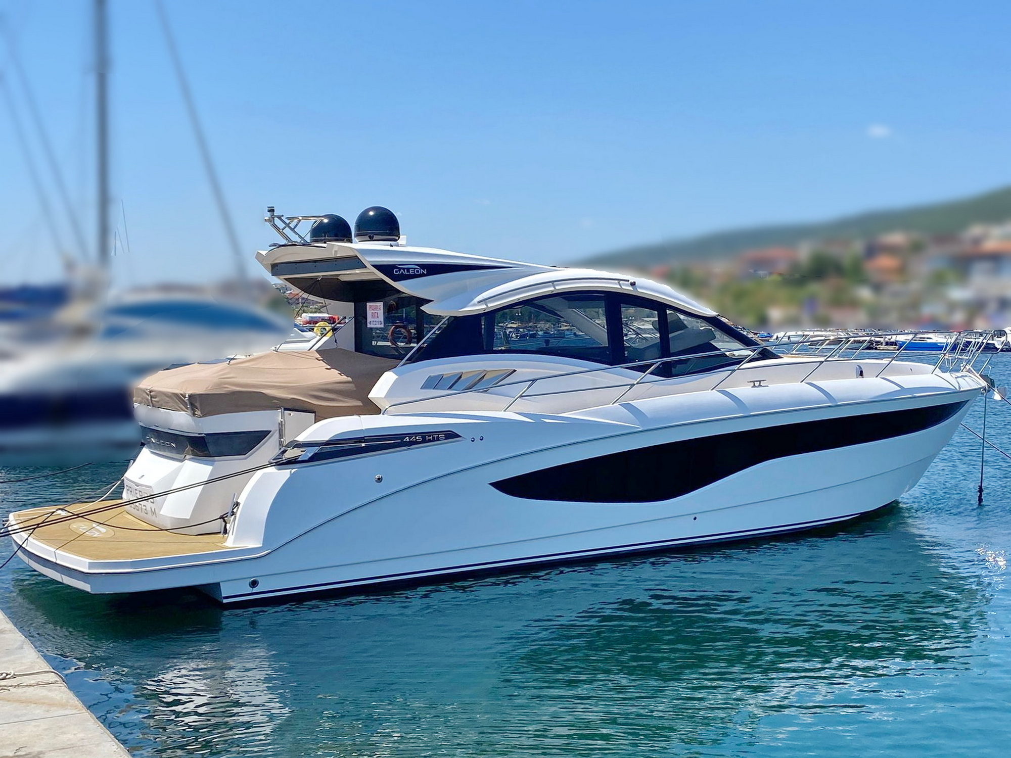 Motorboot Galeon 445 HTS