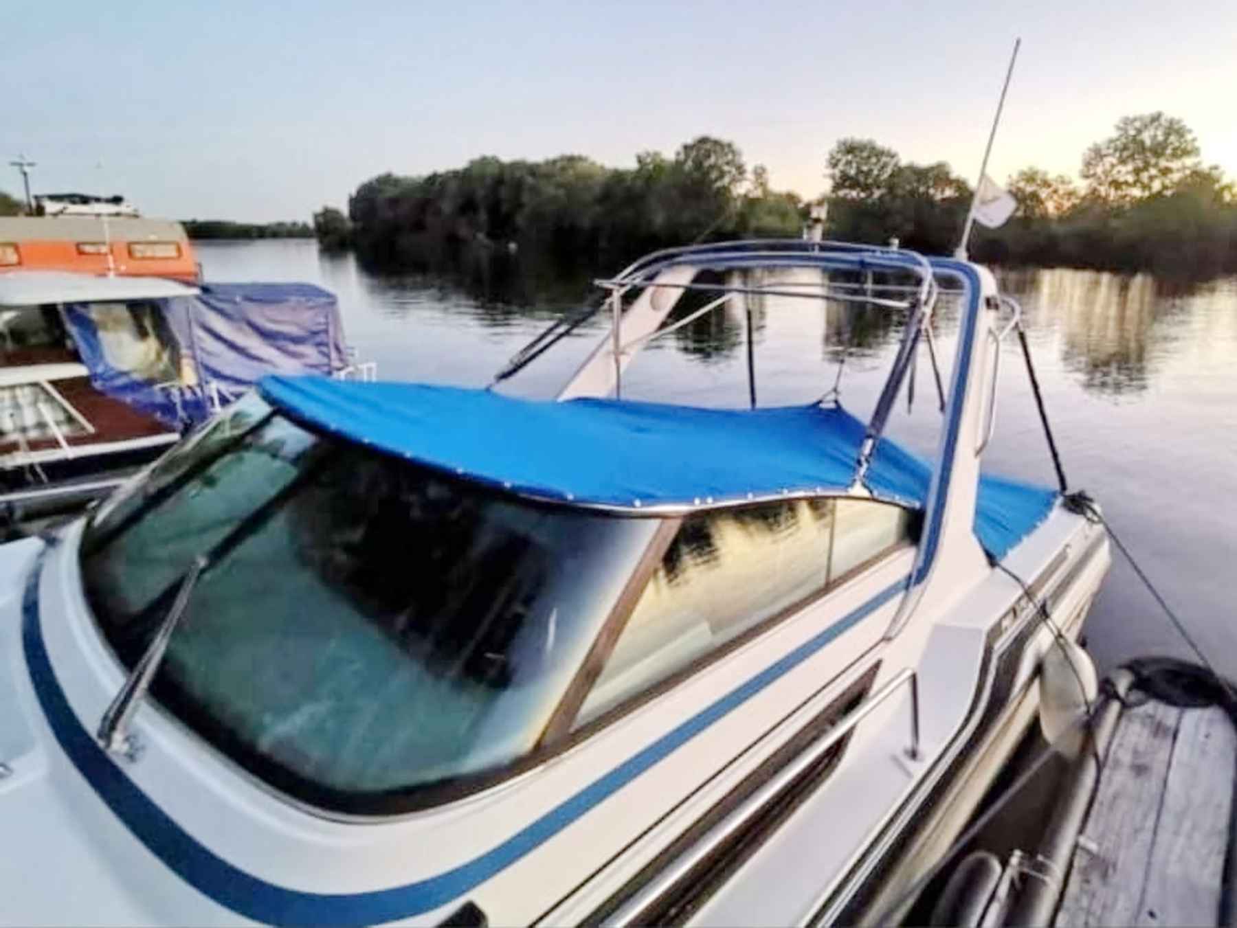 Motorboot Volvo 29 PC