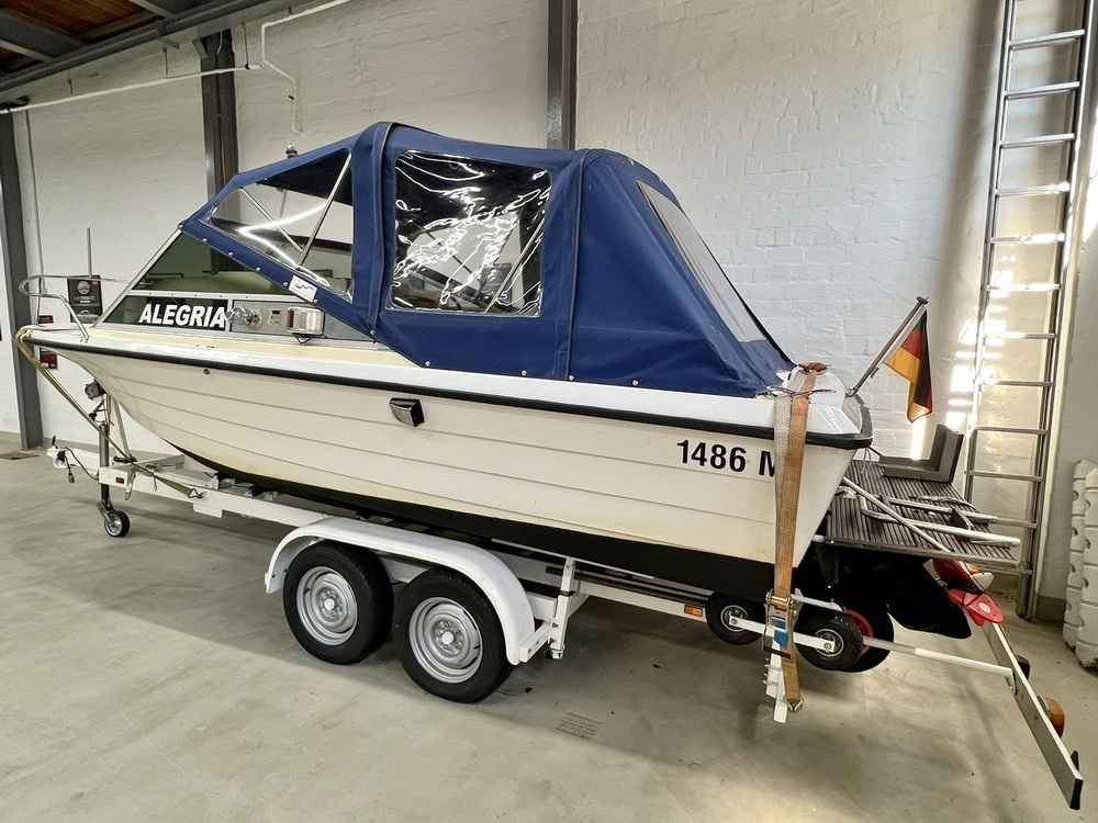 Motorboot Draco 2000