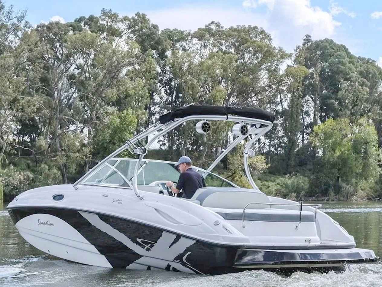 Motorboot Sensation SX260