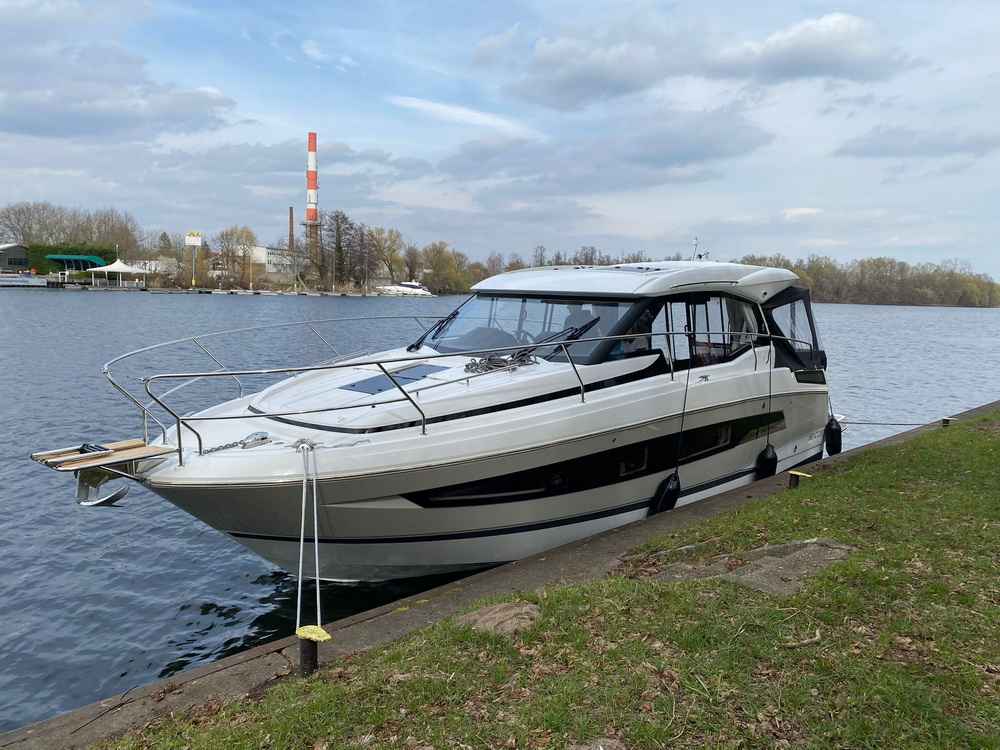 Motorboot Jeanneau NC 37