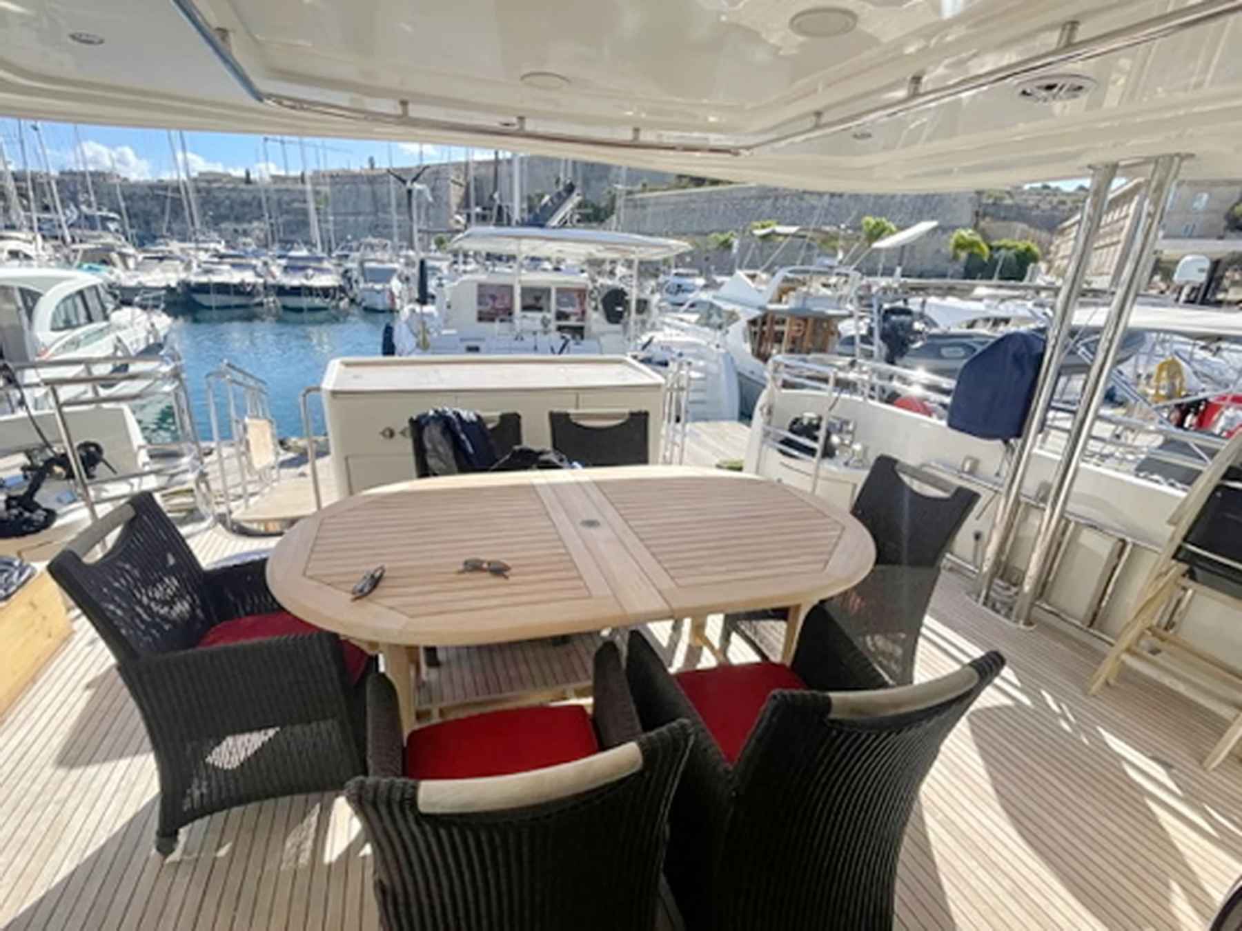 Motorboot Trader 64 Sunliner
