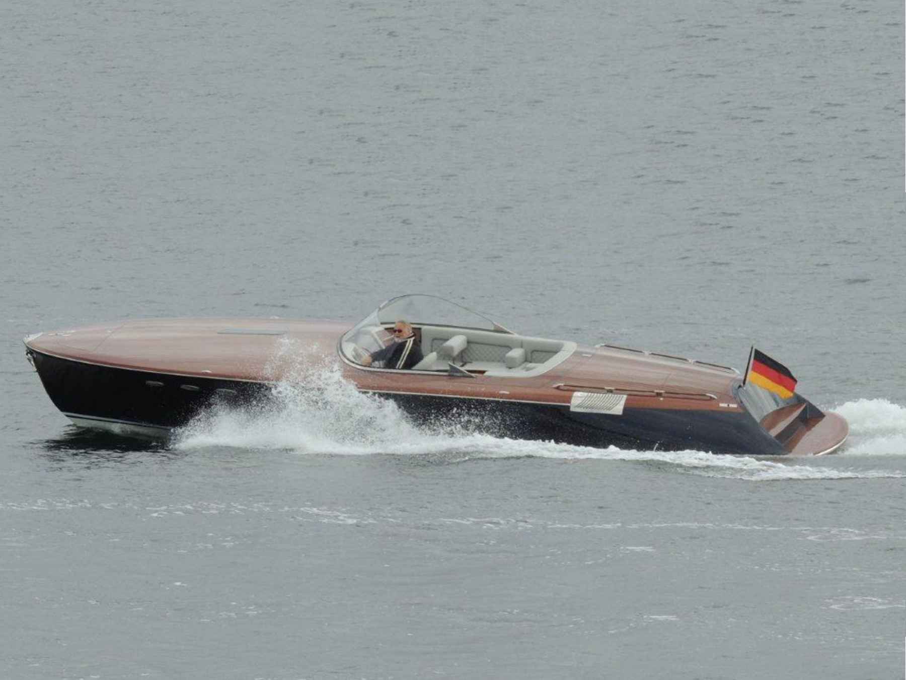 Motorboot HW Bootcenter Runabout 33