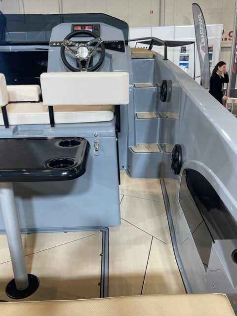 Motorboot Azzara 67S