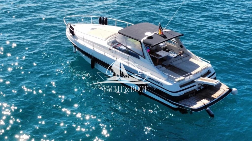 Motorboot Ferretti Group Pershing 40